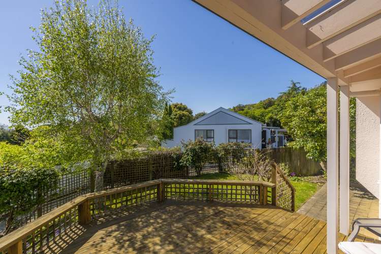 7 Amokura Street Waikanae_13