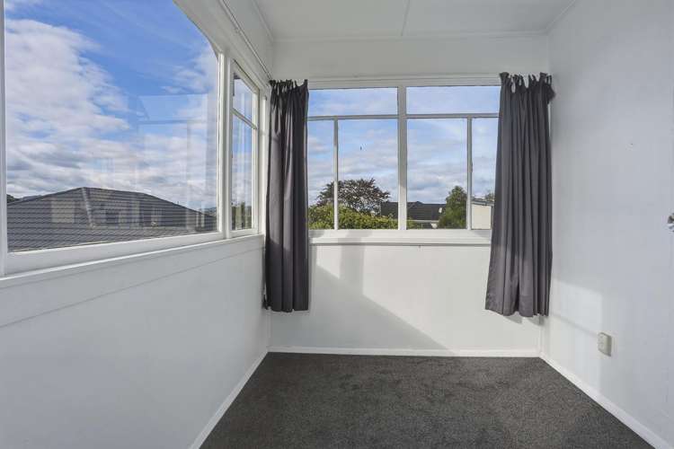 27 Sidey Street Calton Hill_9