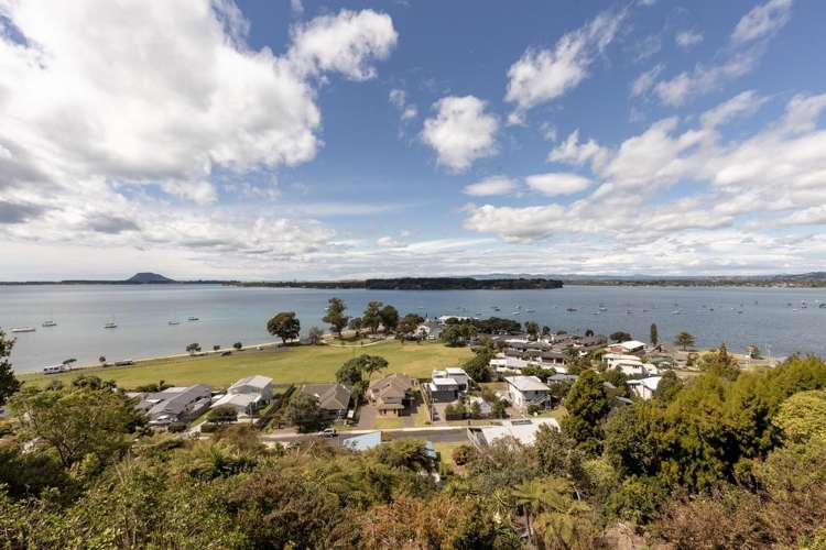 87 Harbour View Road_1