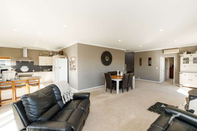 187 Ruapehu Drive Fitzherbert_3