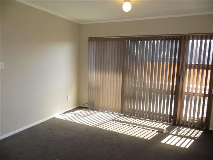 8/773 Beach Road 1607_3