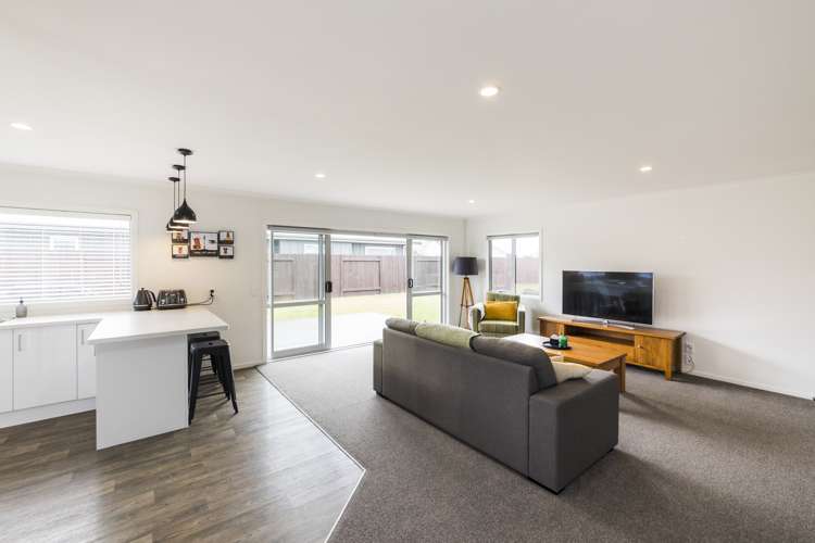 21 Wescombe Grove Feilding_7