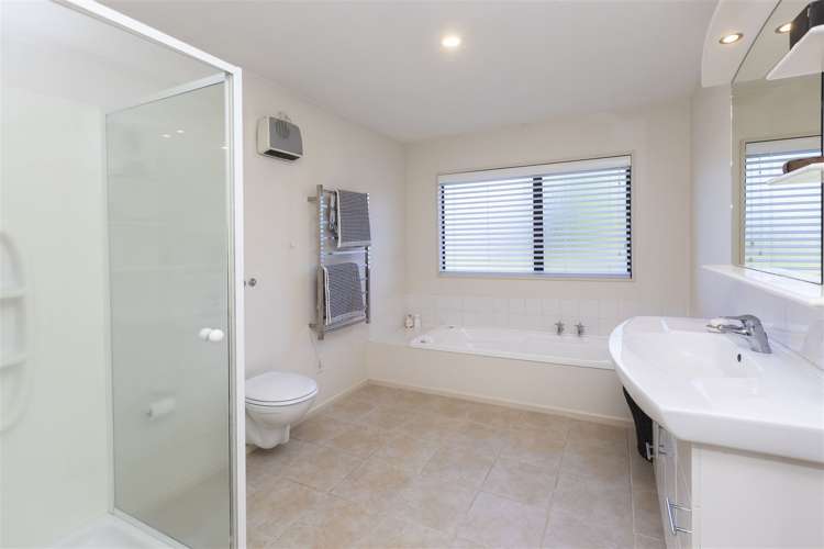 26a Westburn Terrace Burnside_15