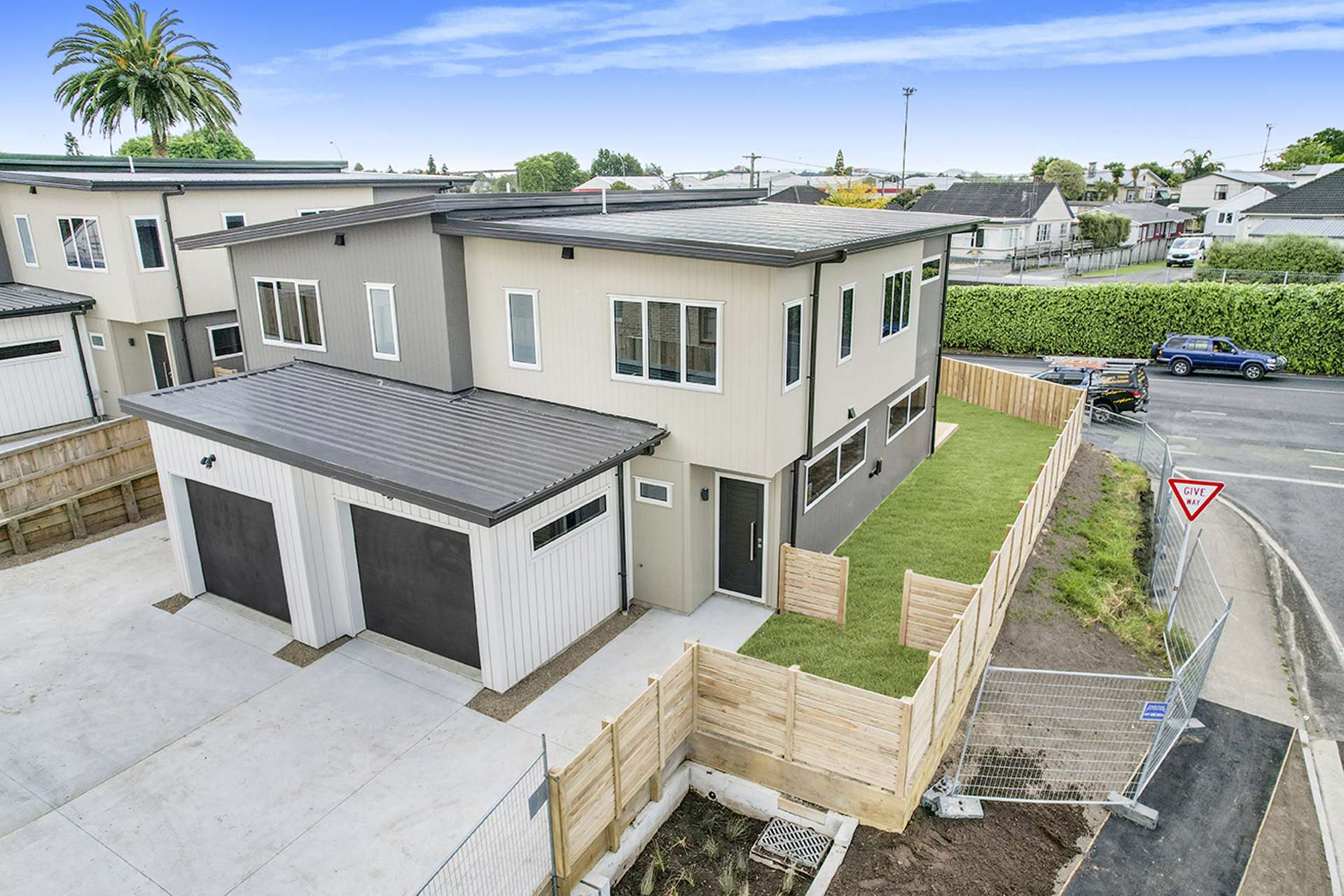 2/171 Rimu Street Maeroa_0