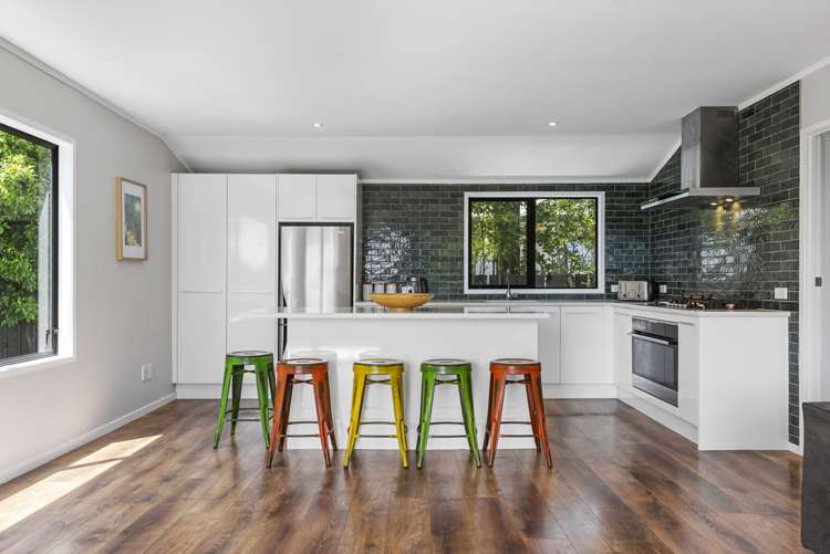 1/95 Wharf Road Te Atatu Peninsula_5