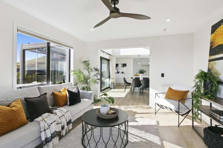 81 Cedarwood Street Woodridge_8