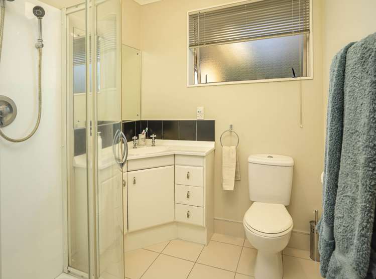 15 Arbor-Lea Avenue Richmond_11