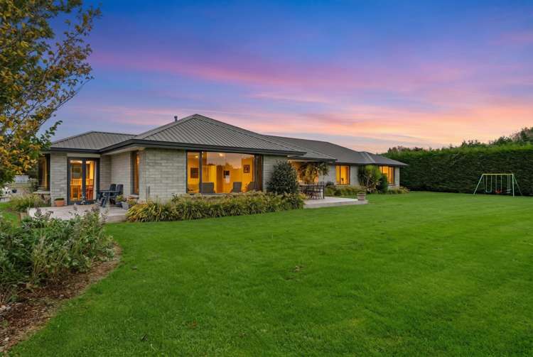 154 Myross Road_2