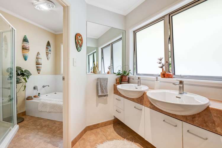 7C Hobbs Road Matakatia Bay_20