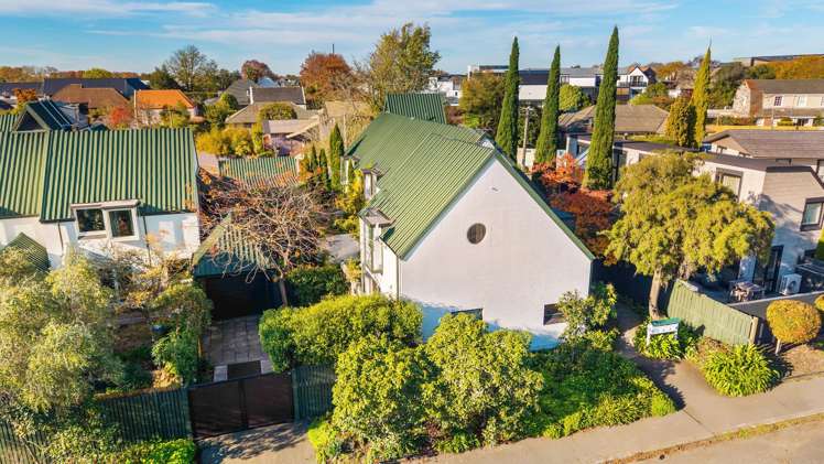 4/12 Shrewsbury Street Merivale_18