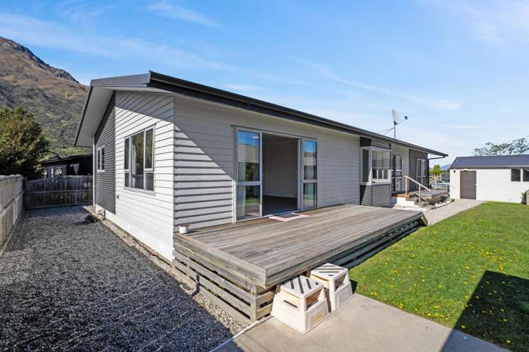 7 Myles Way Lower Shotover_20
