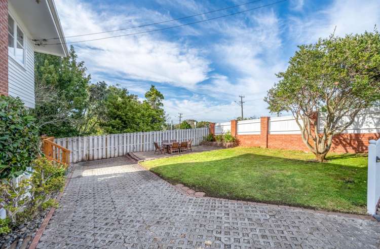 16 Belfast Street Hillsborough_21