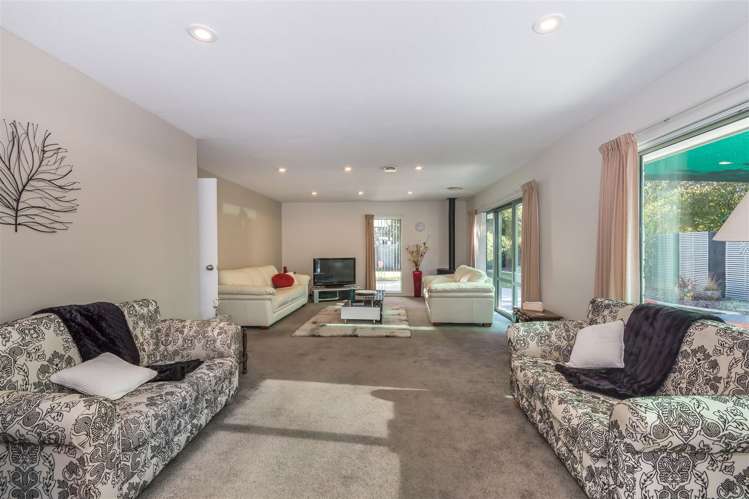 51 Durrell Way Rolleston_6