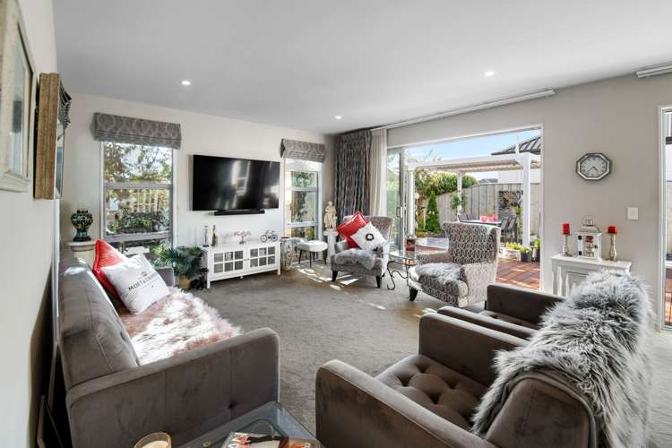 6 Biggles Place Lincoln_8