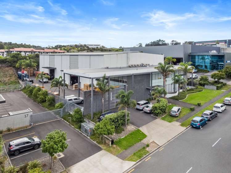 15 Orbit Drive Albany_5