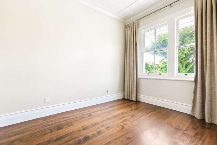 8 Volcanic Street Mount Eden_7