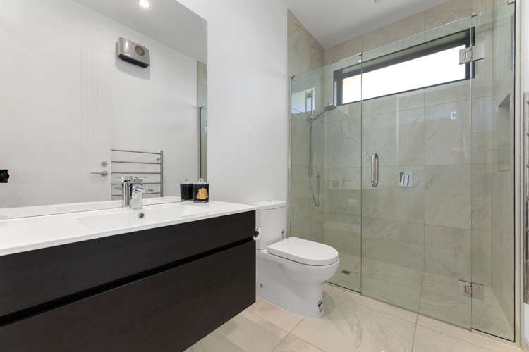 23 Golf View Close Fairhall_28