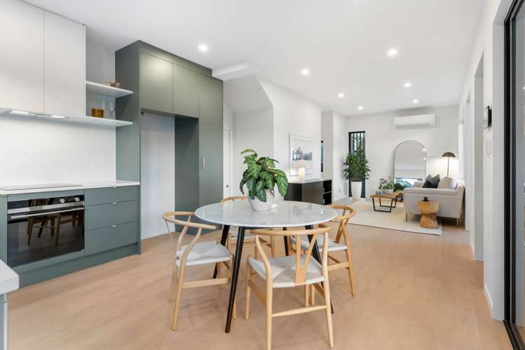 35A Lynden Avenue_3
