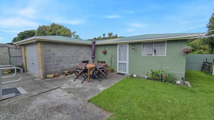 204 Sewell Street Hokitika_17