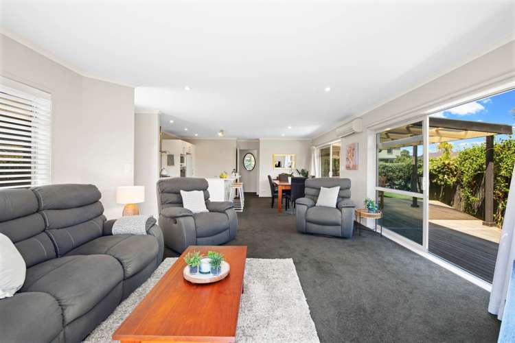 12 Ross Crescent Orewa_8