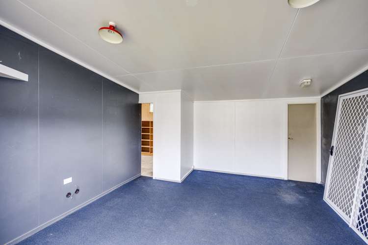 413 Willowpark Road South Akina_9