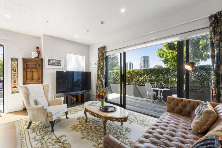 G04/74 Anzac Street Takapuna_3