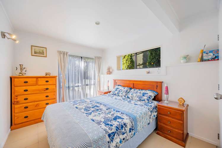 1/57 Unsworth Drive Unsworth Heights_8