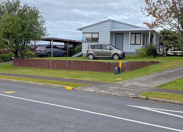1 Robinson Street Katikati_3