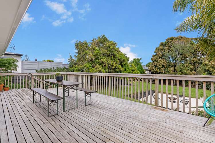 7 Edgerton Road Te Atatu Peninsula_6