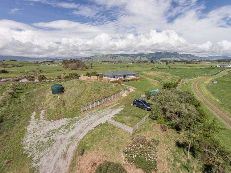 37 Sandown Road Te Horo Beach_29