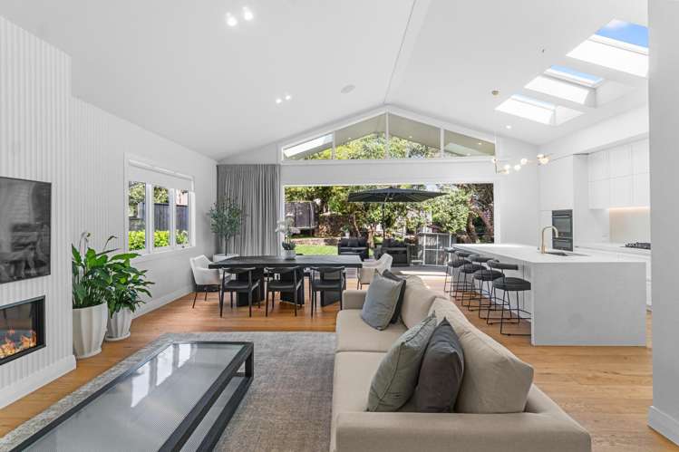 132 Peary Road Mt Eden_13