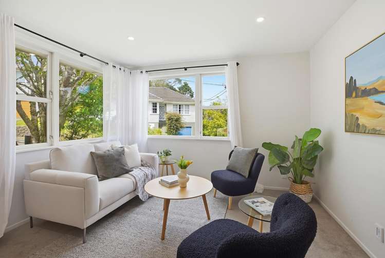 3 Chaucer Way Karori_12