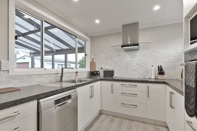 1002 Southland Road Raureka_15