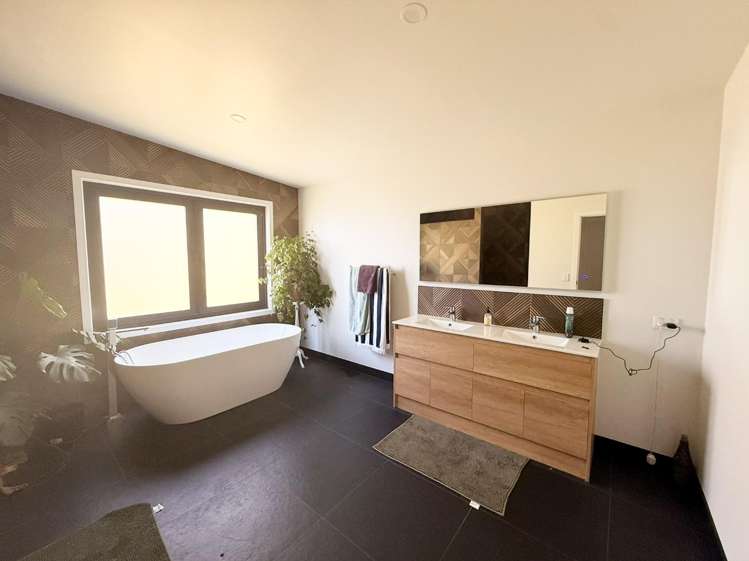 7 Parawera Drive 1045_11