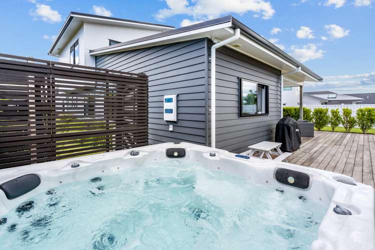 15 Puroto Place One Tree Point_17