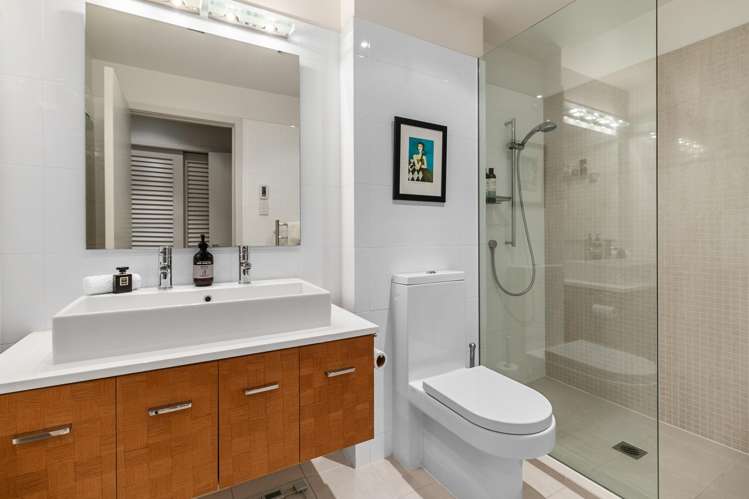 7 Little Compton Mews Snells Beach_15