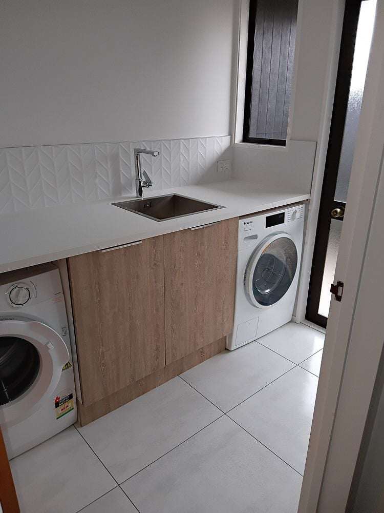 1/21 Kintyre Drive Broomfield_19