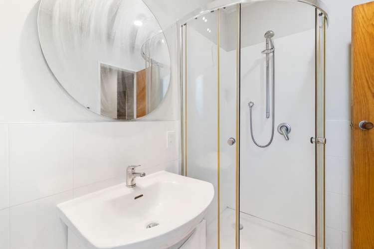 116 Scott Street Leamington_11