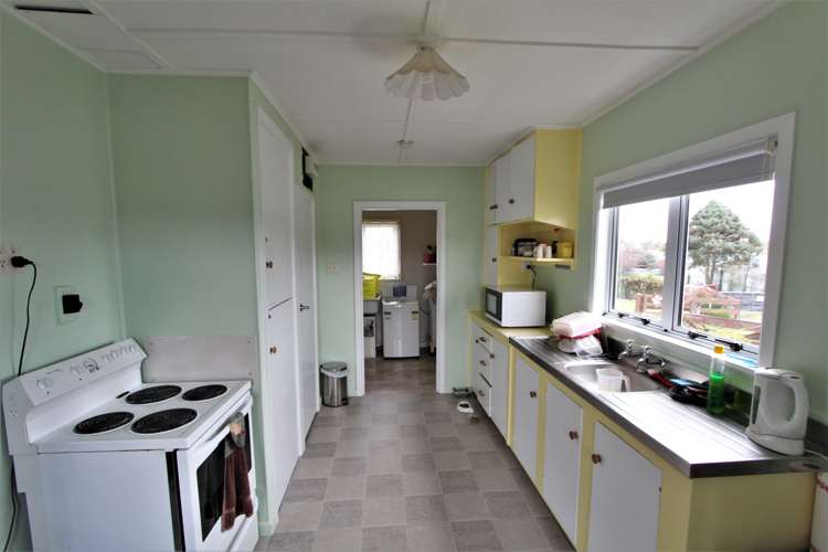 4 Esk Crescent Tokoroa_11