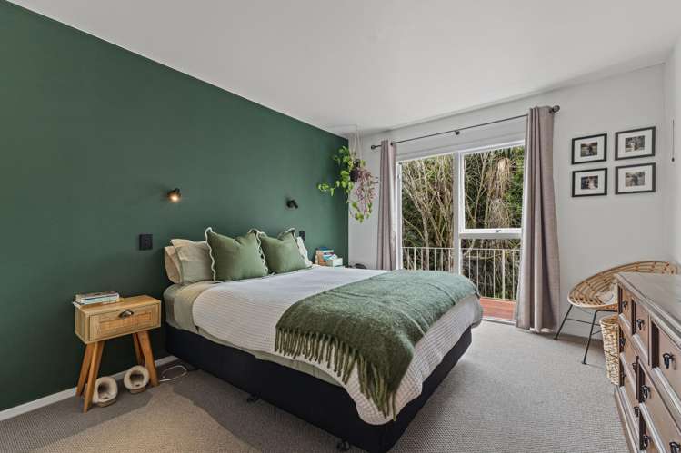 9a Esher Place Saint Martins_14