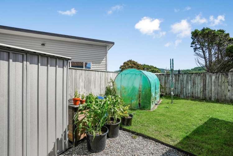 12 Fraser Colman Grove Wainuiomata_20