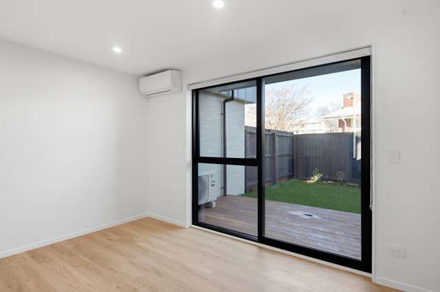 2/12 Newbridge Place Ilam_4
