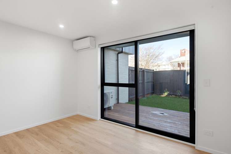 2/12 Newbridge Place_4