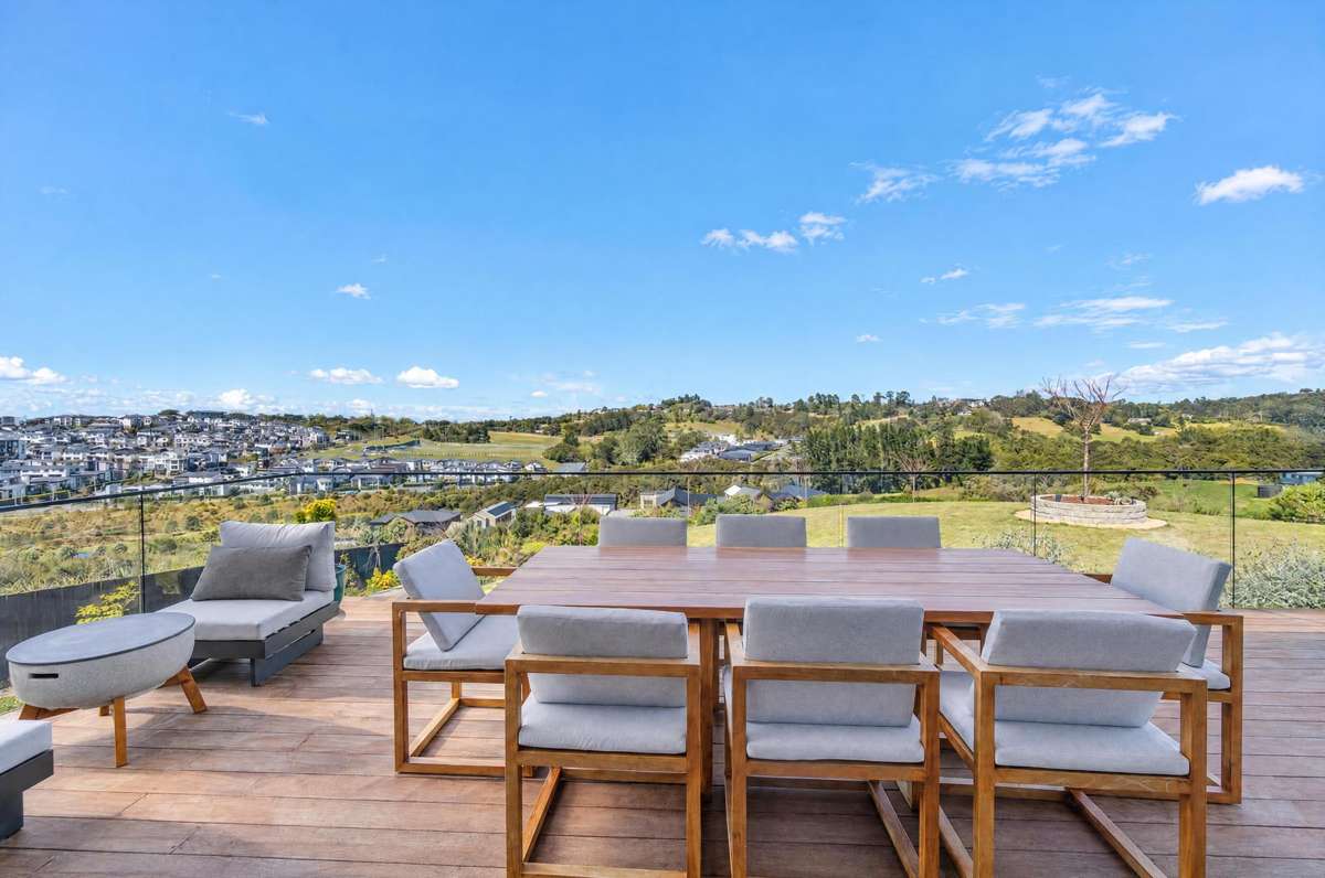 16 Ridgelea Road_4