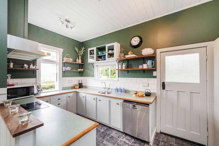 266 Puke Puke Road Himatangi_11