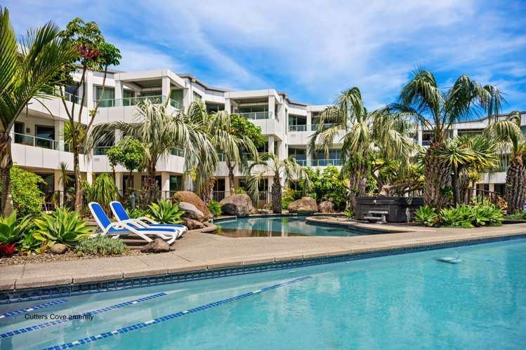 302/136 Marine Parade Mt Maunganui_19