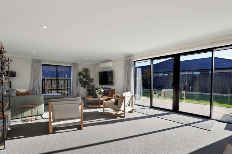 26 Redhaven Rise Netherby_10