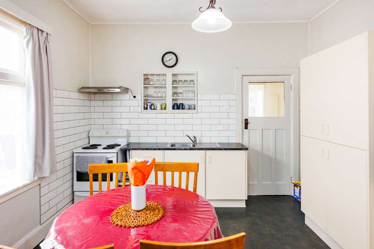 194 Ferguson Street West End_1