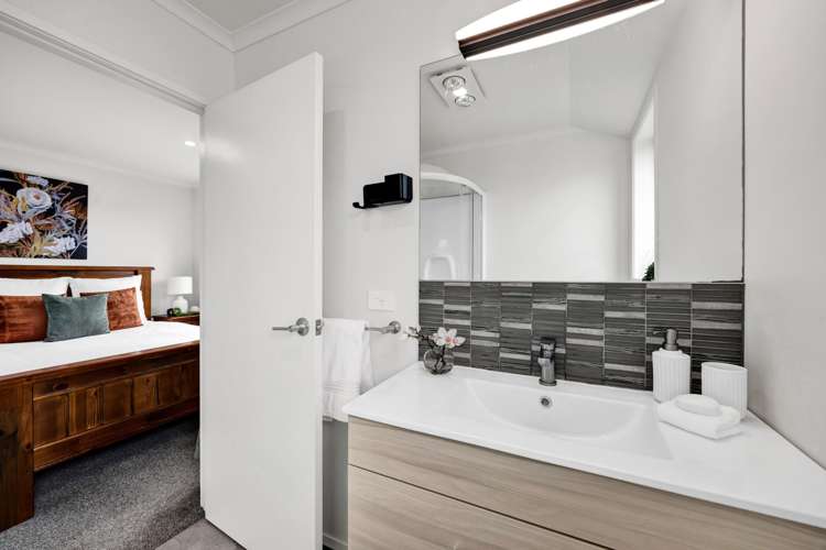 34b Honeyfield Drive Whalers Gate_28