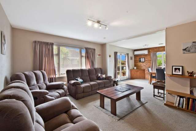 9 Geelong Place Burnside_2